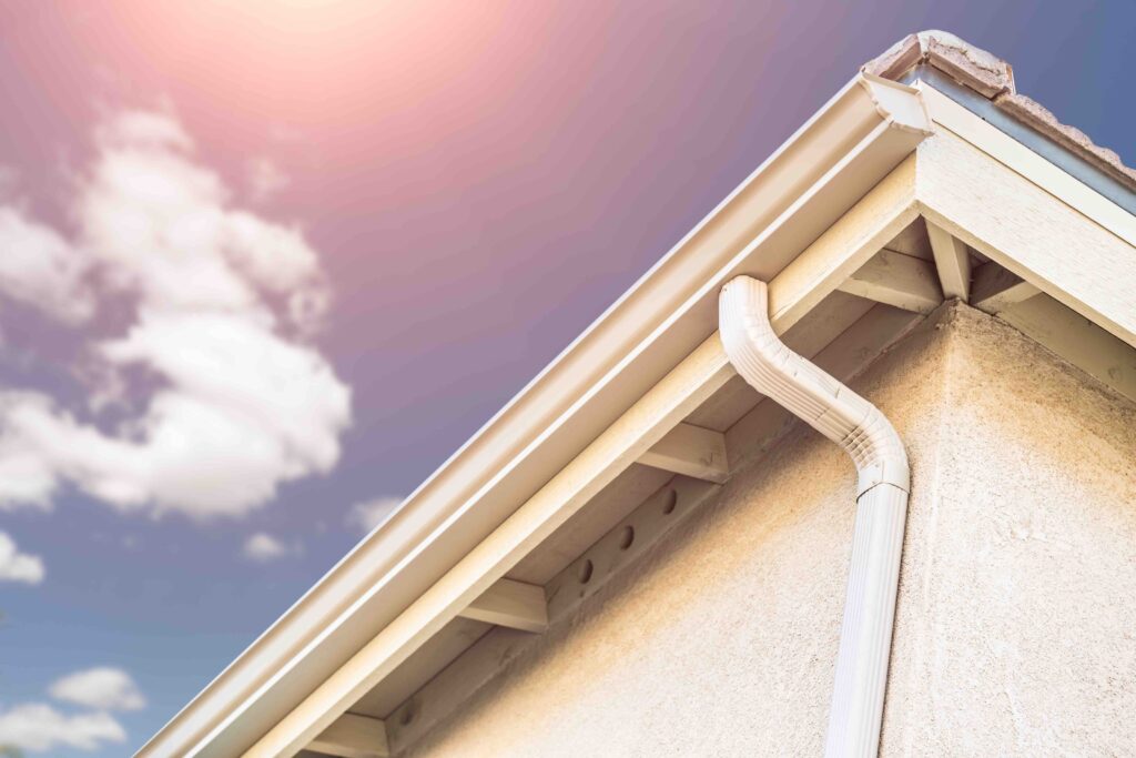 why-seamless-gutters-in-redding-orcal-seamless-rain-gutters